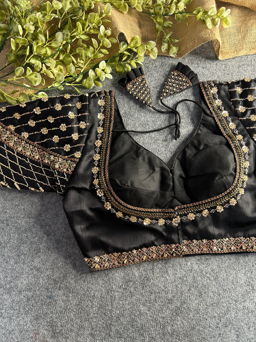 SABYASACHI INSPIRED BRIDAL BLOUSE BEAUTIFUL HEAVY STARS & BEADS WORK