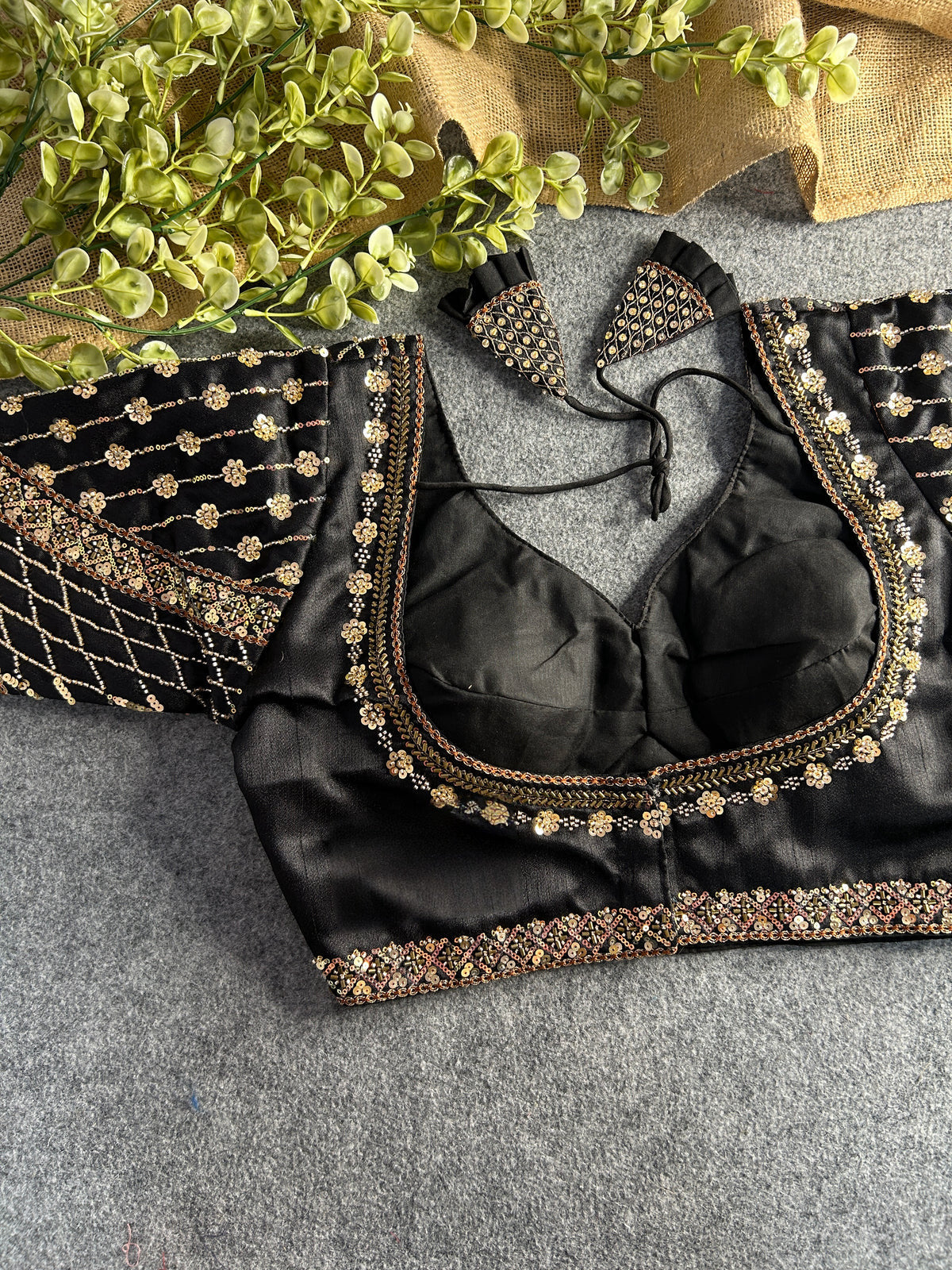 SABYASACHI INSPIRED BRIDAL BLOUSE BEAUTIFUL HEAVY STARS & BEADS WORK