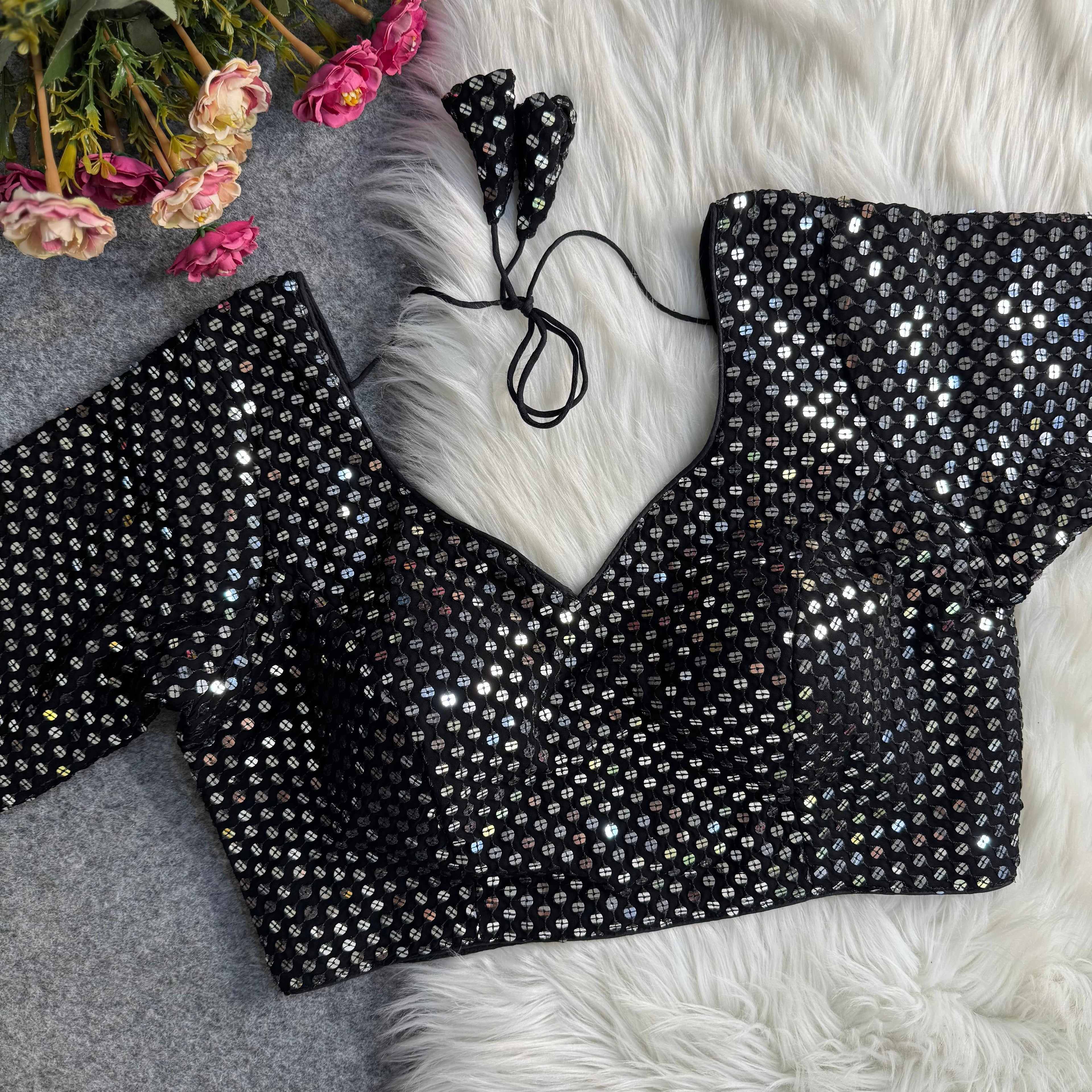 TRADITIONAL NAVRATRI SPL. SEQUENCE & THREAD WOThe Blouse Studio