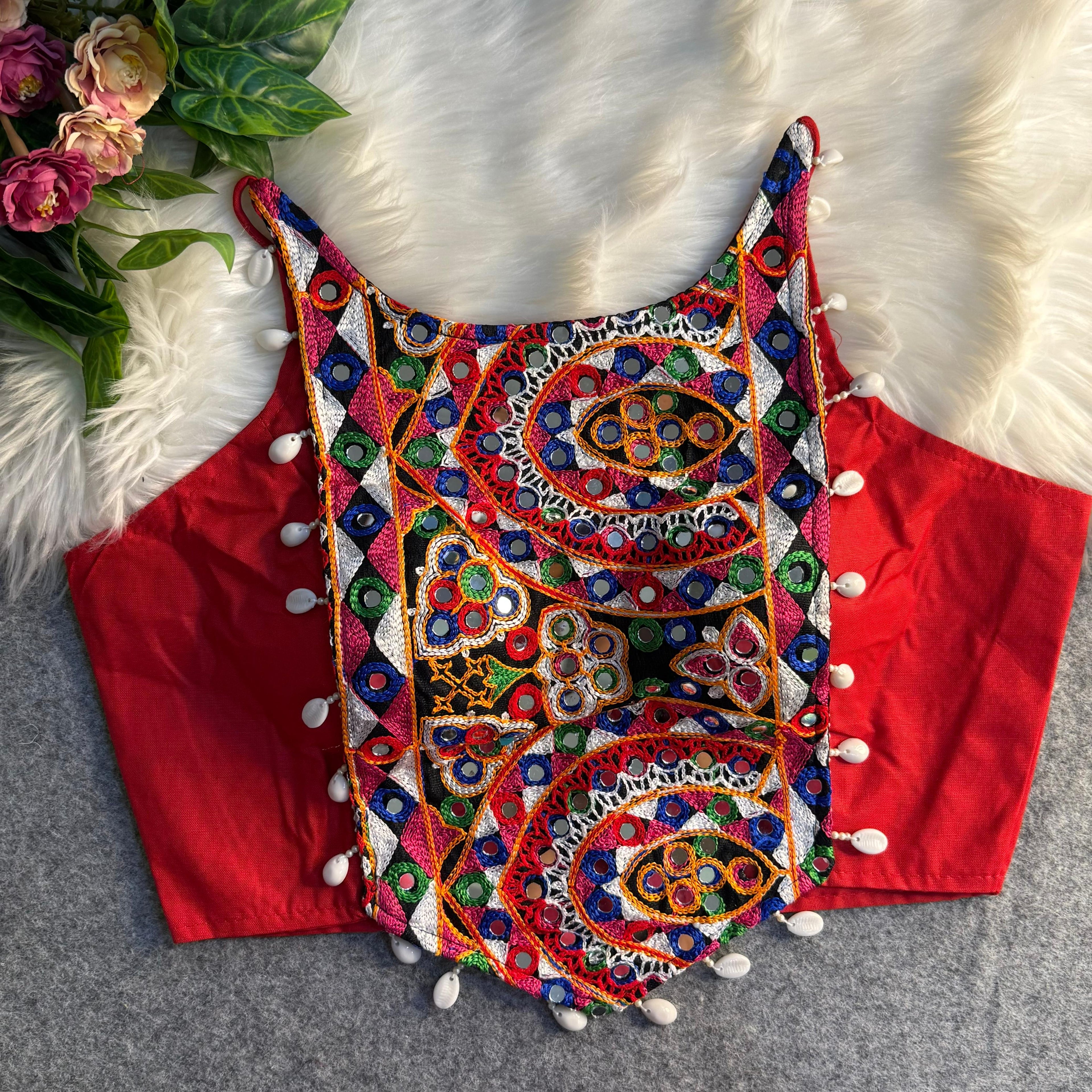 SPAGHETTI STYLE REAL SHELL BLOUSE WORK