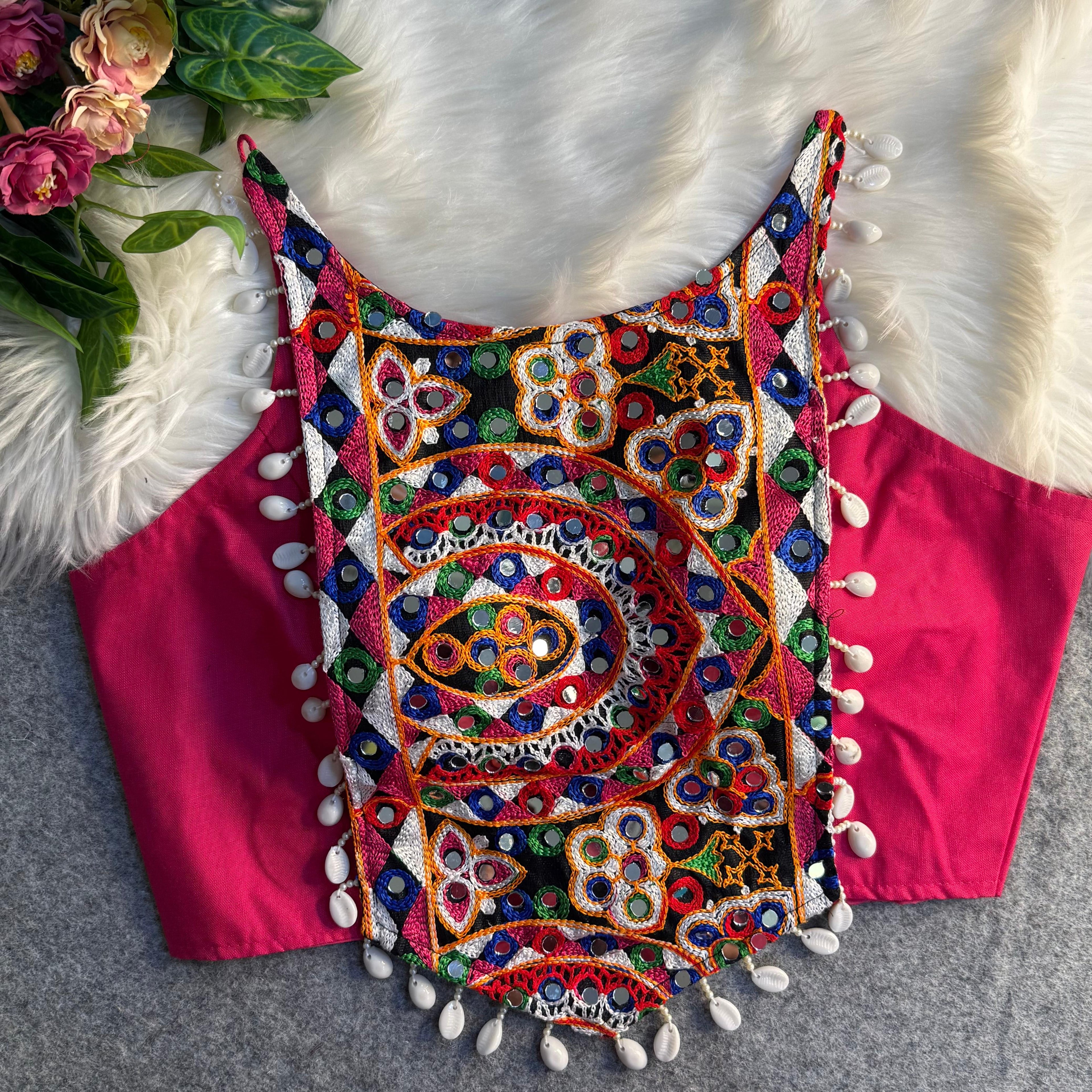 SPAGHETTI STYLE REAL SHELL BLOUSE WORK